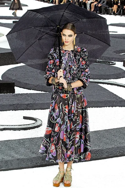 Look 52